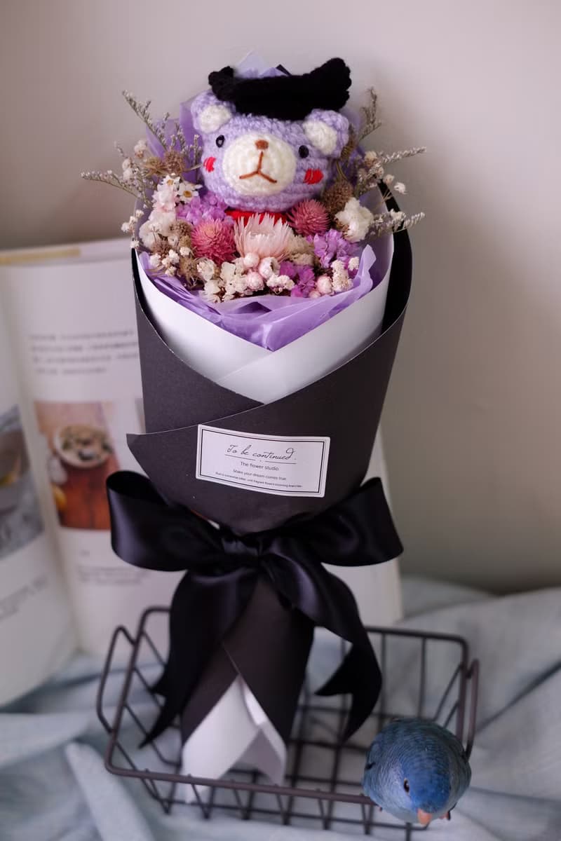 未完待續 | 手工 畢業熊乾燥花 長花束  鉤針娃娃 紫熊款 預購