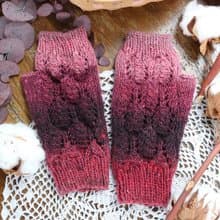 ChiChi手作-莓菓-毛線手編織手套