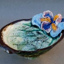 Flower shaped vase Iris figurine Ceramic Candy Bowl Decorative sculptural vase