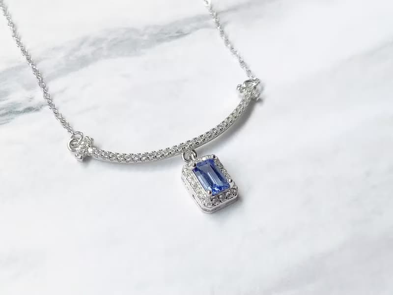 天然丹泉石 純銀項鍊 坦桑石 微笑曲線 禮物 生日石