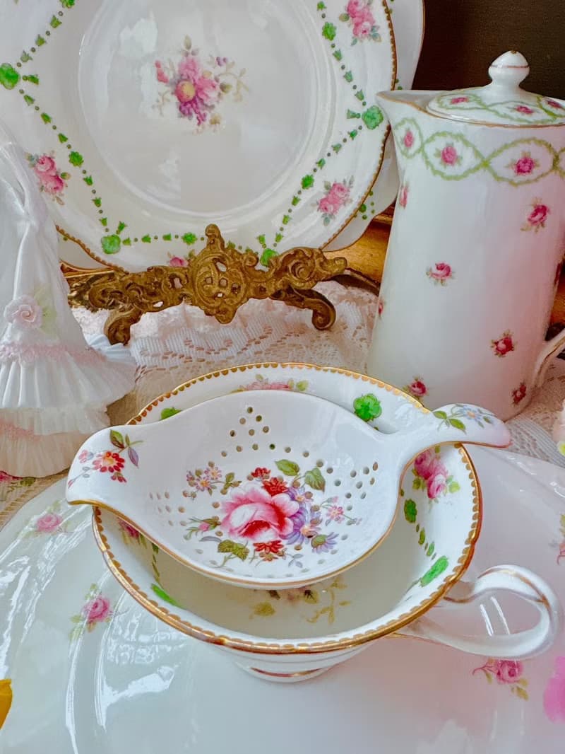 Royal crown derby 手繪玫瑰花束下午茶濾茶匙 完整庫存品