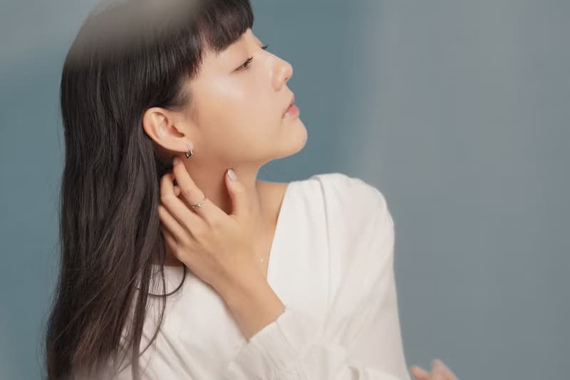 放閃。愛心鑽純銀戒指