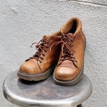 Dr. Martens 焦糖棕色 真皮牛皮革 厚底靴馬汀鞋馬丁靴子中筒機車