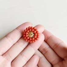 【ブローチ】天然色 本珊瑚 赤珊瑚のアンティークレトロなお花