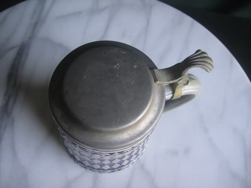 【老時光 OLD-TIME】早期二手德國製浮雕陶瓷啤酒杯