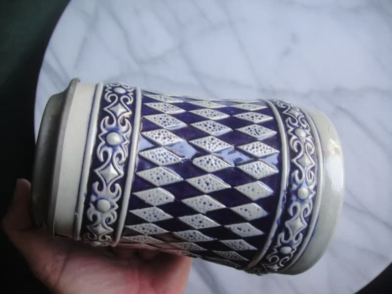 【老時光 OLD-TIME】早期二手德國製浮雕陶瓷啤酒杯