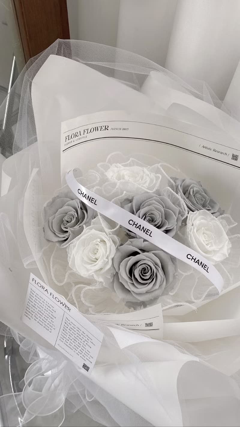 Flora Flower永生玫瑰花束-飛往你的航線