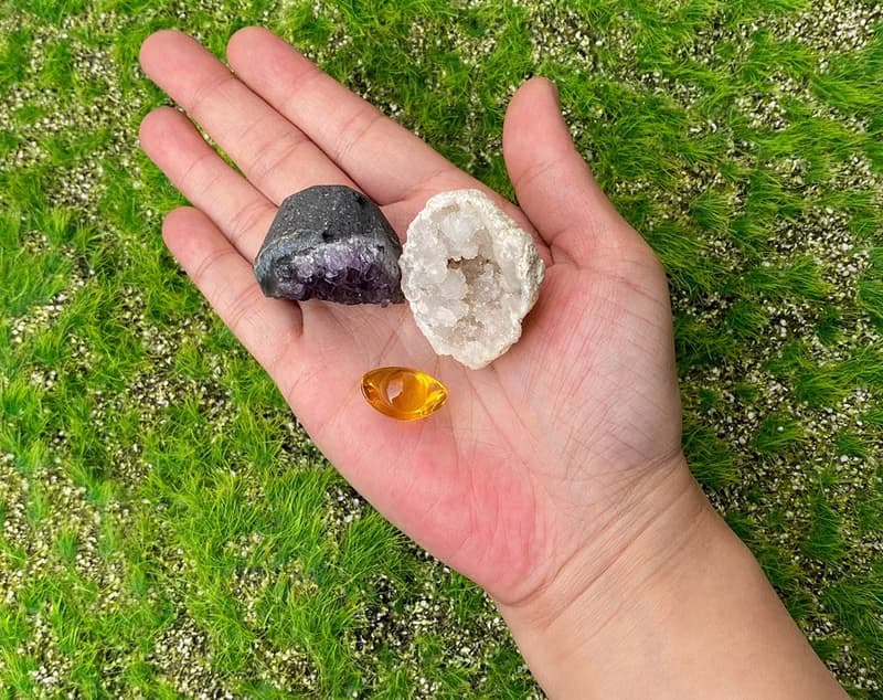 胖胖小紫晶鎮x可愛小白晶洞能量套組 消磁 招財辦公室 風水 擺件