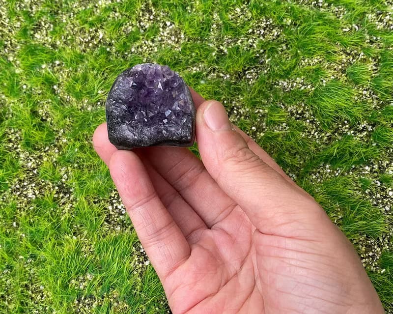 胖胖小紫晶鎮x可愛小白晶洞能量套組 消磁 招財辦公室 風水 擺件