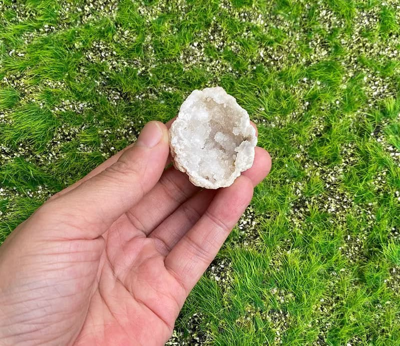 胖胖小紫晶鎮x可愛小白晶洞能量套組 消磁 招財辦公室 風水 擺件
