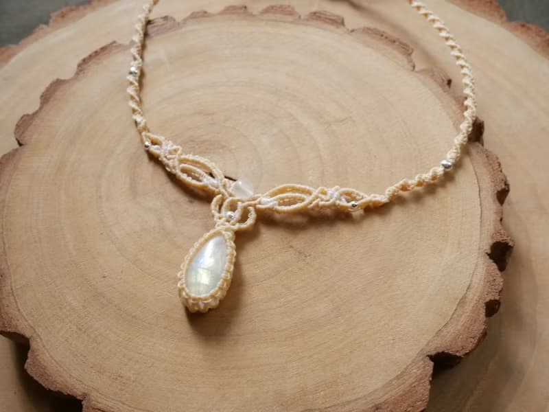 N58/FW24~經典款 - 月光石 l 南美蠟線 l 手工編織 l 短項鍊