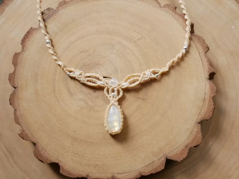 N58/FW24~經典款 - 月光石 l 南美蠟線 l 手工編織 l 短項鍊