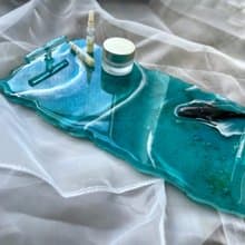 廚房用品 azur vanity tray with whale. Resin tray, perfume tray 乾花