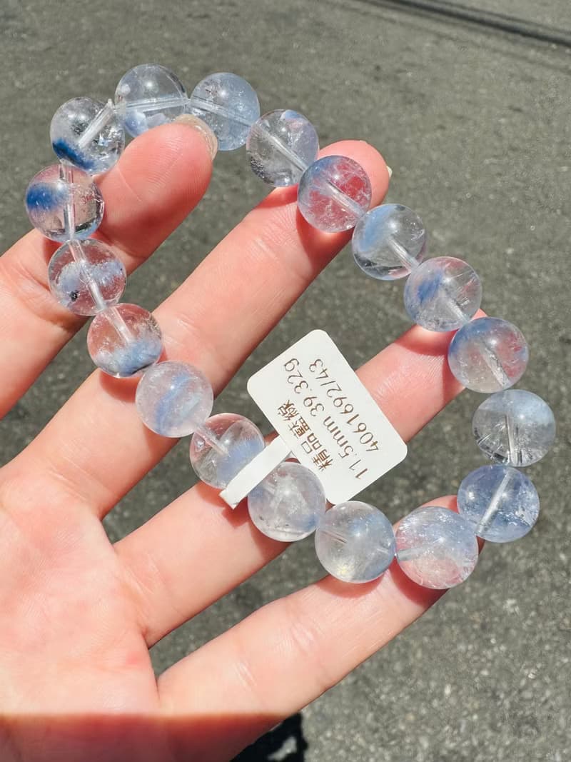 高品玻璃體透藍線石水晶11.5mm39.32g防甲狀腺亢進加強表達能力