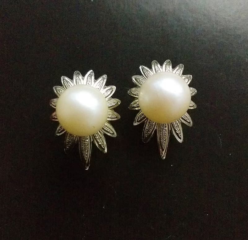 Vintage Jewelry 西洋古董飾品  金葉優雅仿珠 夾式耳環