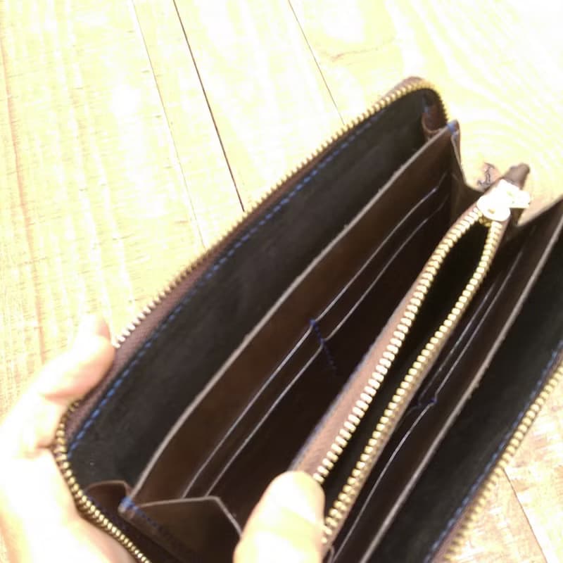 純手工製作手工染色皮革長夾附零錢包 (免費印字，繡字）