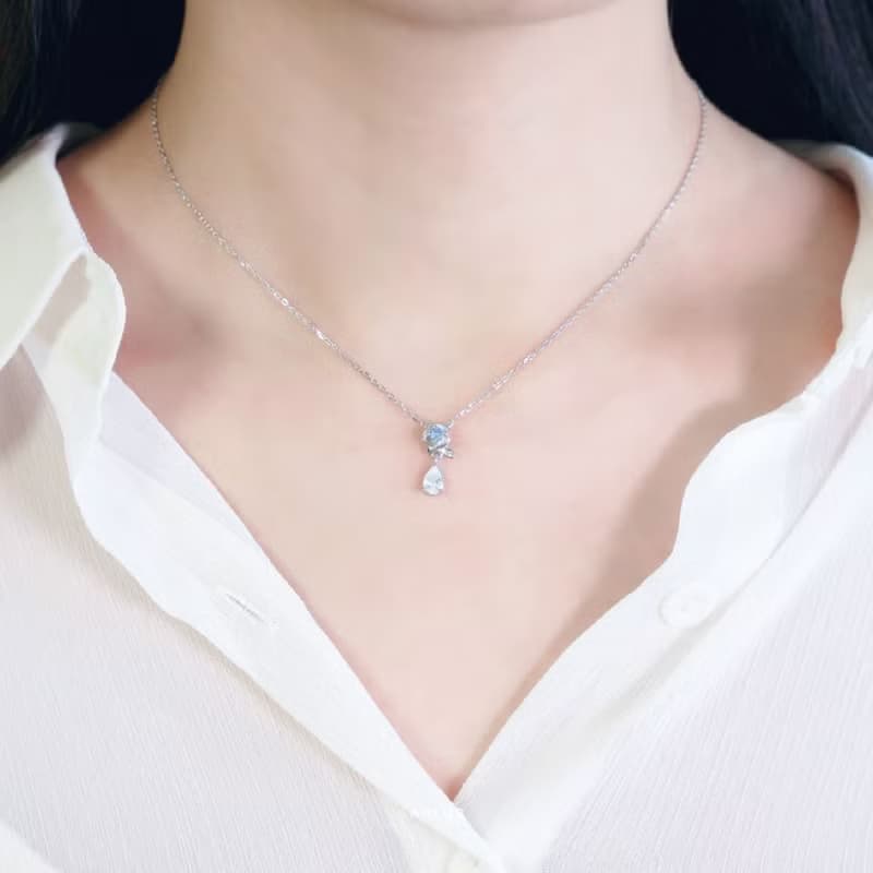 L'amour 永恆玫瑰綻放頸鏈 (白金色)