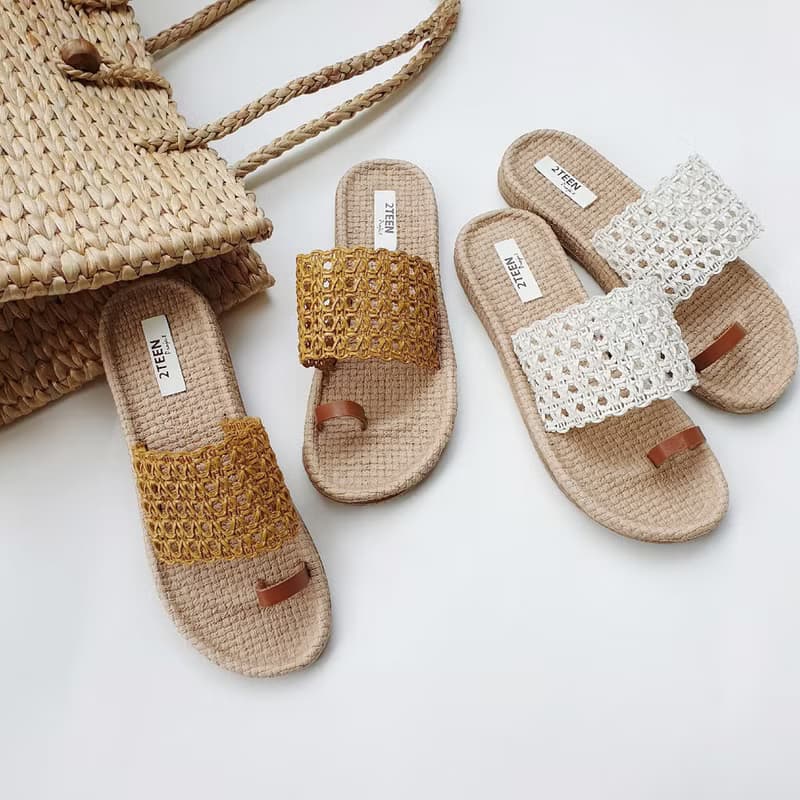 Summer Cross Strap Sandals : White / Yellow