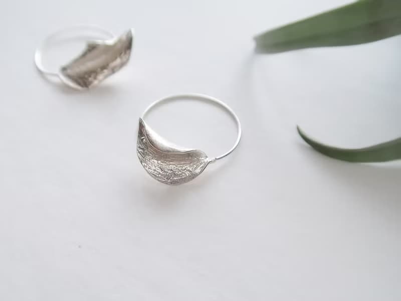 獨家 森林系 925純銀 芯葉 不對稱C型 耳環 耳夾  一對 免費包裝