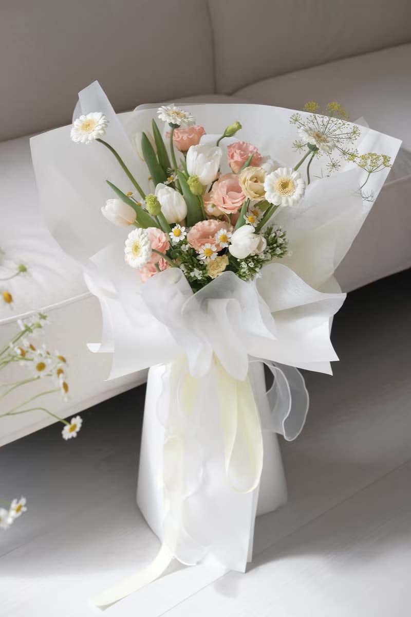白色情人節花束 生日求婚花束 女友禮物