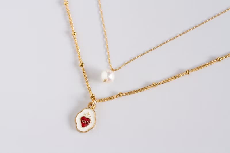 み心のメダイとあこや真珠のレイヤードネックレス  / Heart medallion and Akoya pearls layered necklace