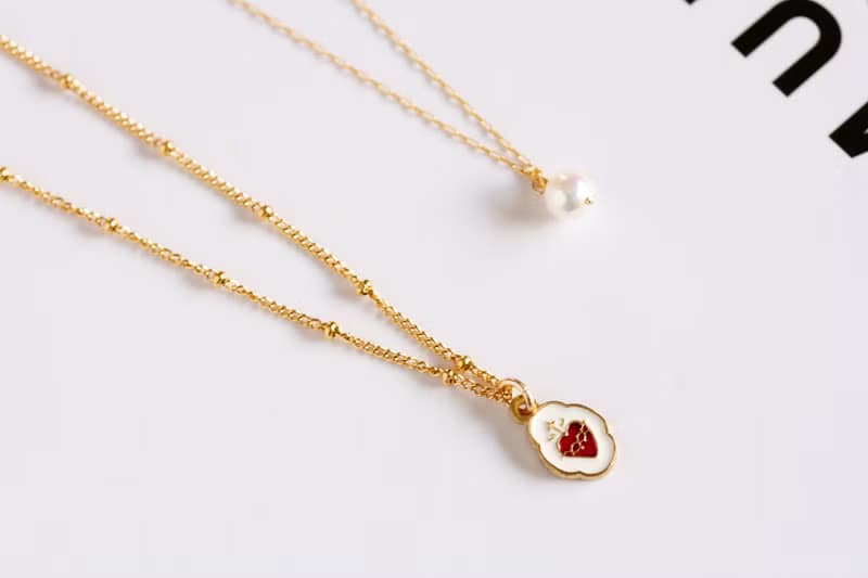 み心のメダイとあこや真珠のレイヤードネックレス  / Heart medallion and Akoya pearls layered necklace
