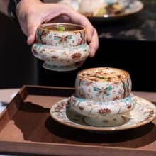 夏日浪漫蜻蜓花卉拉花咖啡杯 釉下青花瓷 金彩手繪泳圈杯250ml