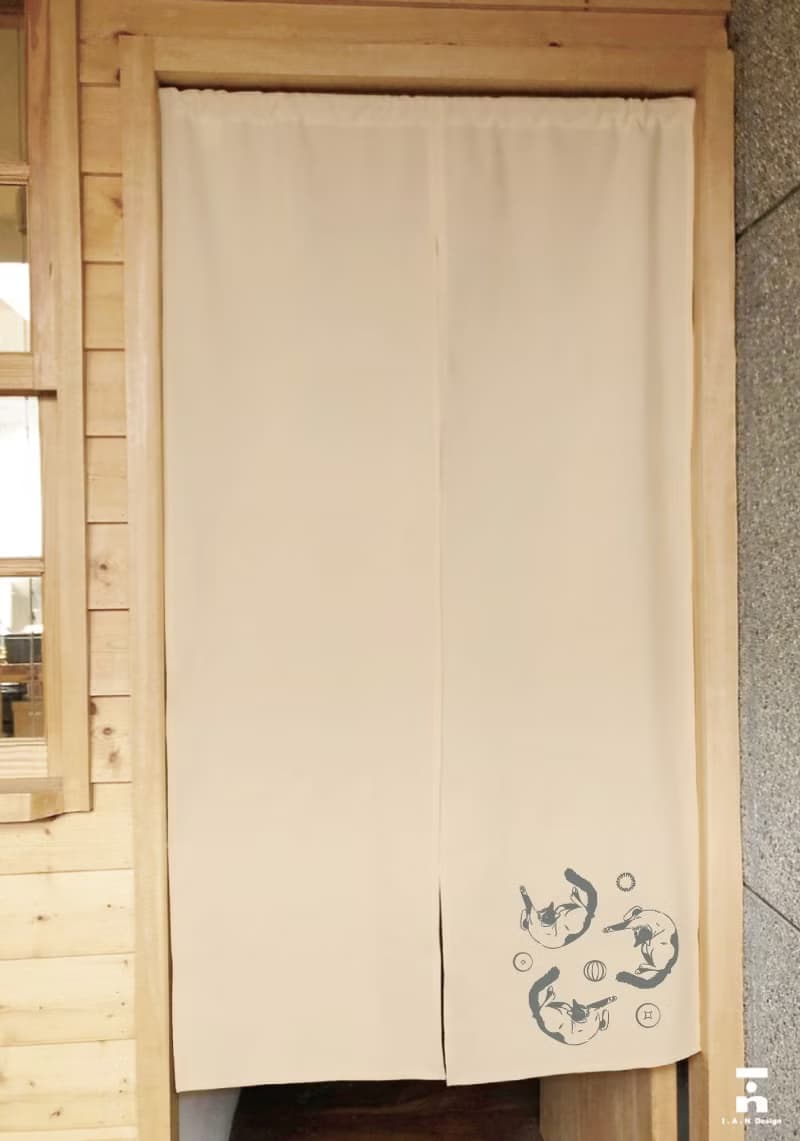 (多色款選擇) 貓伸展 - 有機棉絹印日式中門簾 Oranic Cotton