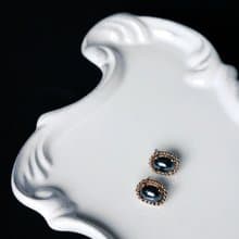 COR-DATE / UNISEX / 藍色黑膽石耳環