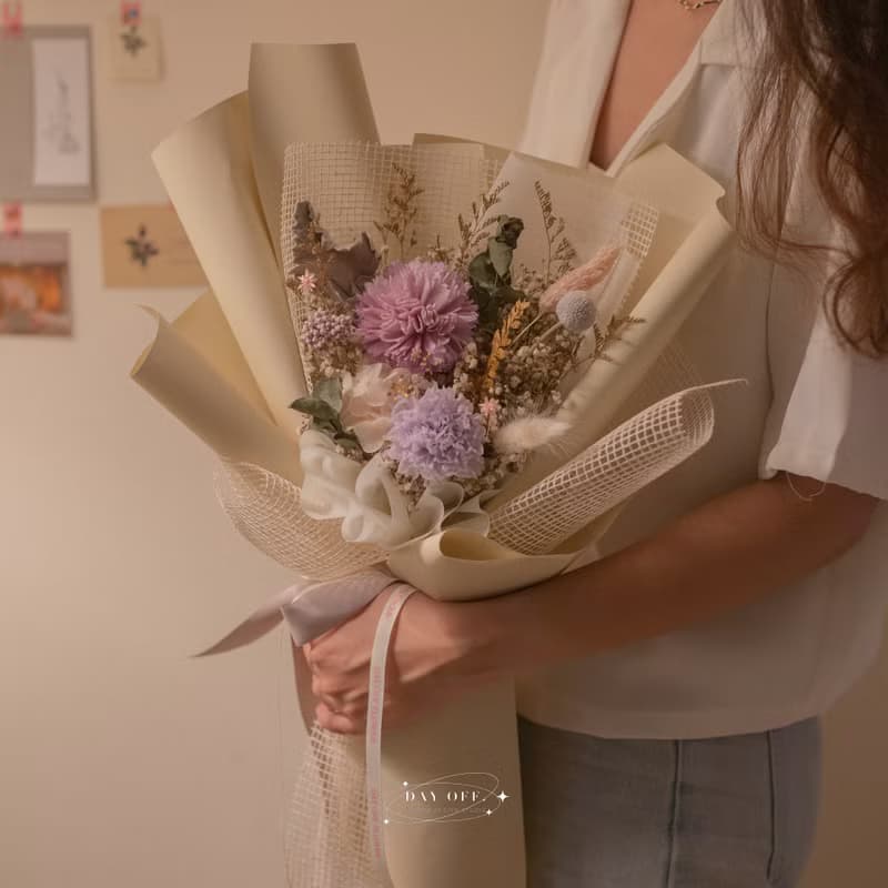 DAY OFF 母親節花禮 乾燥花 永生花 母親節禮物 花束 康乃馨花束