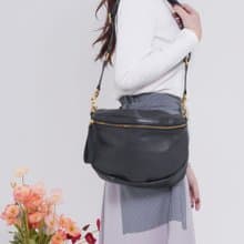 supportingrole 寬帶設計  真皮肩背隨身包側背包 黑