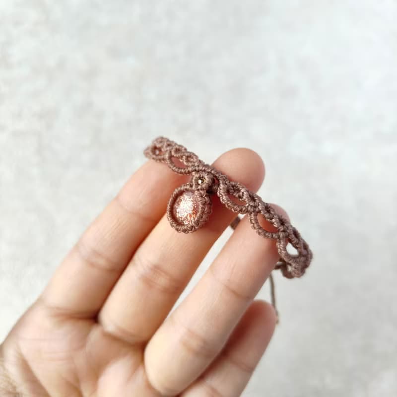 璀璨日光。太陽石。日光石。南美巴西蠟線編織手鍊