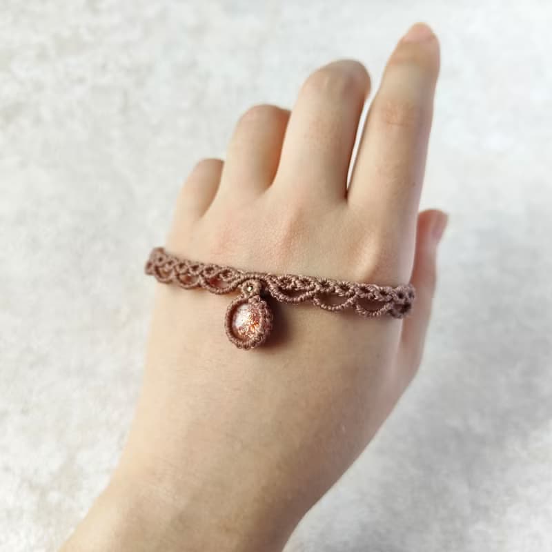 璀璨日光。太陽石。日光石。南美巴西蠟線編織手鍊