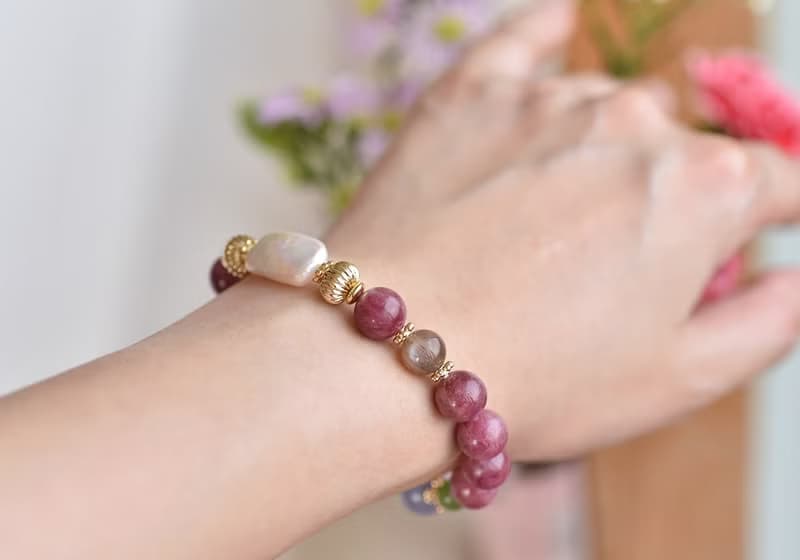 桃紅碧璽+珍珠+丹泉石+貓眼太陽石鍍金水晶手鍊