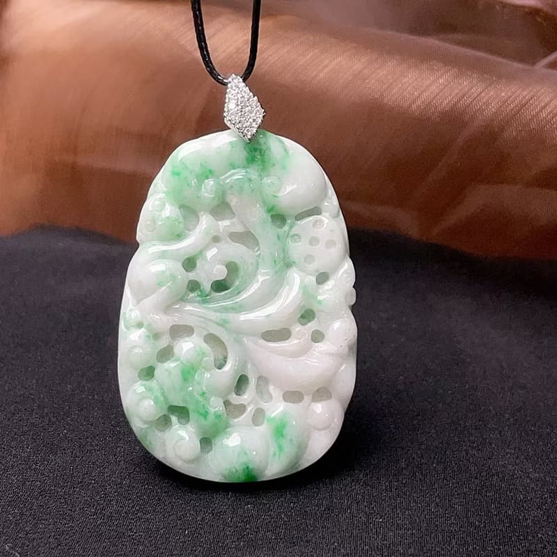飄陽綠翡翠巧雕如意福牌項鍊 | 天然緬甸玉翡翠A貨 | 送禮
