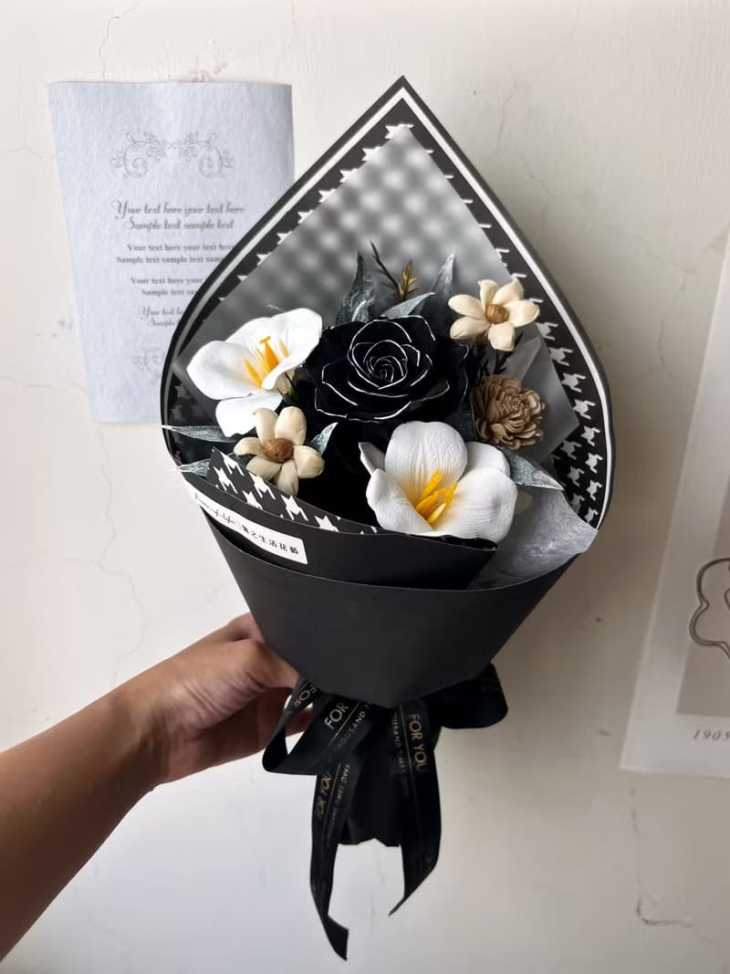 【畢業花束】flower-of-life 畢業騎士 永生黑玫瑰花束