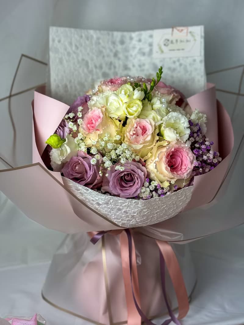 Rose Bouquet-進口雙色玫瑰鮮花花束 送禮 節慶 花禮 求婚