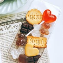 お菓子のiPhoneケース strawberry フェイクスイーツ