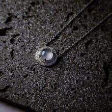 福利|精靈|A貨翡翠高冰白翡放光蛋面7mm純銀鍍18k簡約項鍊