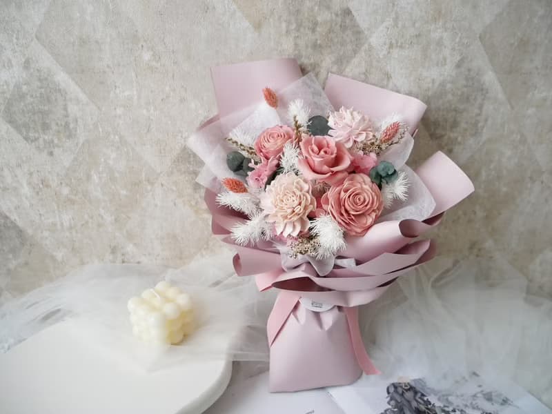 中型不凋玫瑰花束【羅曼輕舞】結婚/生日/告白/永生花/畢業花