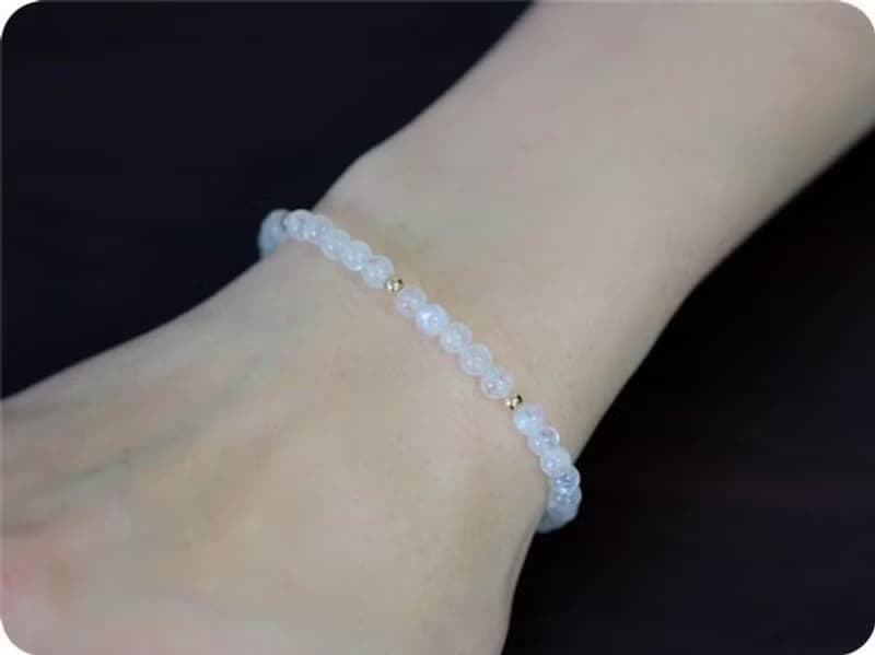 永遠の若さ・永遠の愛　幻 ムーンストーンのブレスレット 6月誕生石