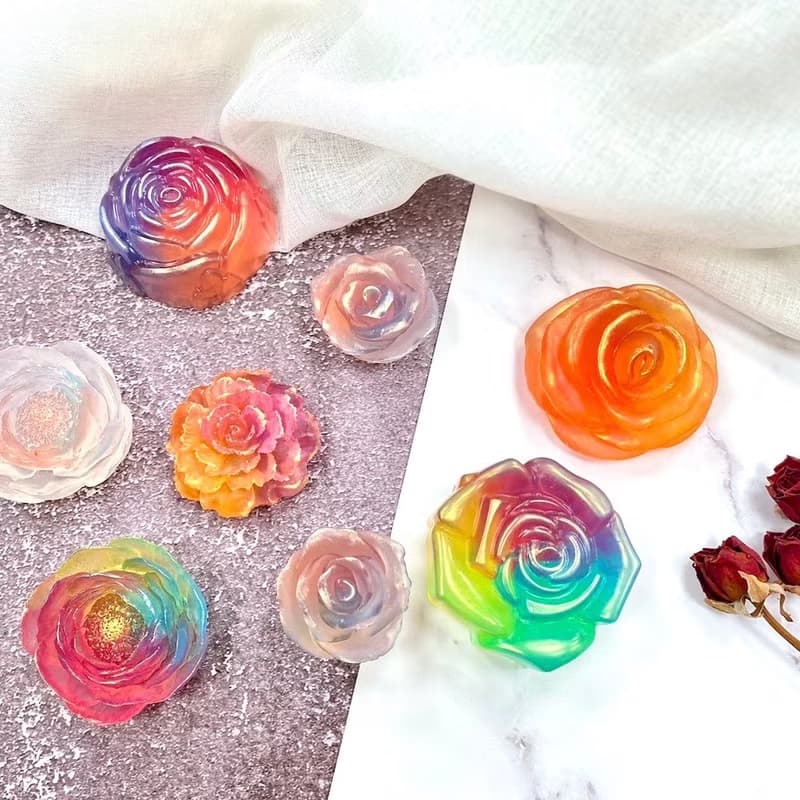 【 青手作 】琉璃花朵香氛精油沐浴洗手皂 典雅禮盒 | 母親節禮物