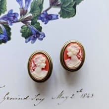 經典浮雕銅框仕女cameo夾式耳環/復古珠寶/美國西洋古董飾品