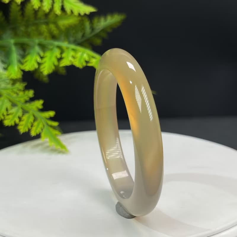 精品 漸變香檳金灰瑪瑙手鐲 48MM 冰潤起剛玉髓手環 樂觀好運招財