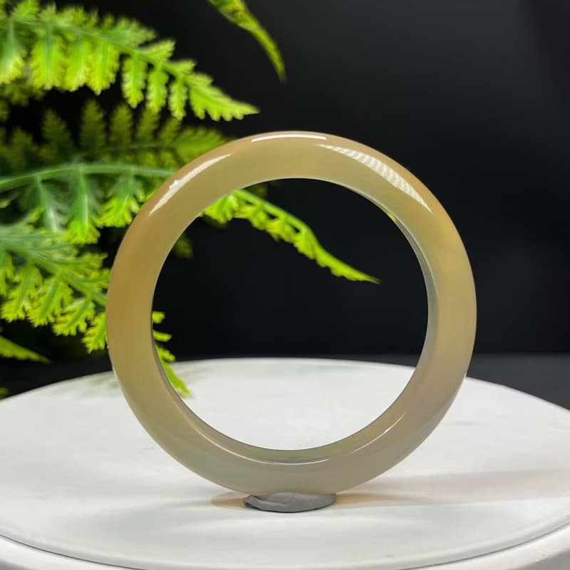 精品 漸變香檳金灰瑪瑙手鐲 48MM 冰潤起剛玉髓手環 樂觀好運招財