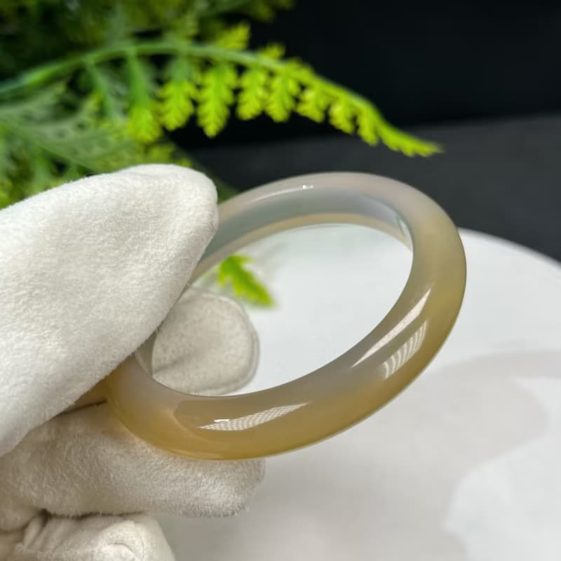 精品 漸變香檳金灰瑪瑙手鐲 48MM 冰潤起剛玉髓手環 樂觀好運招財