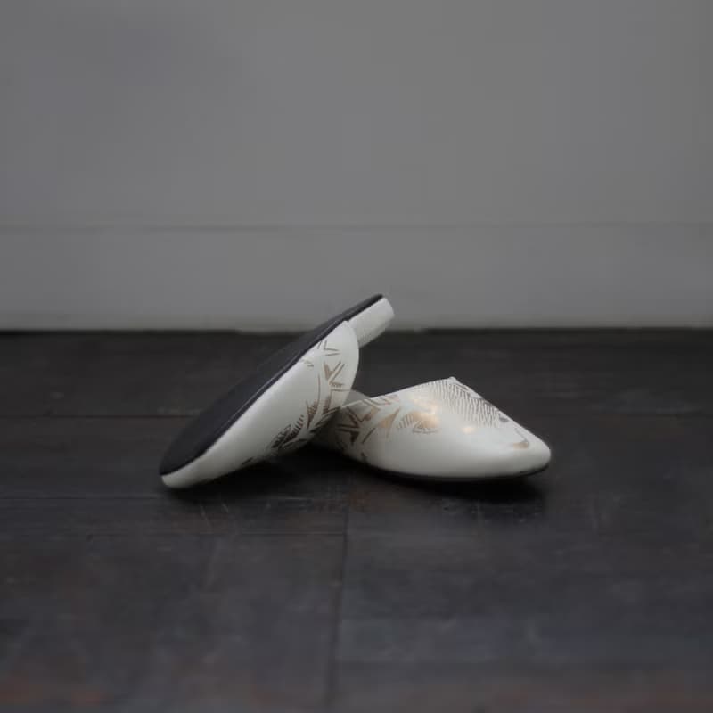 CLOAKROOMS OF .Fuller 室內拖鞋 設計款- deer (白)