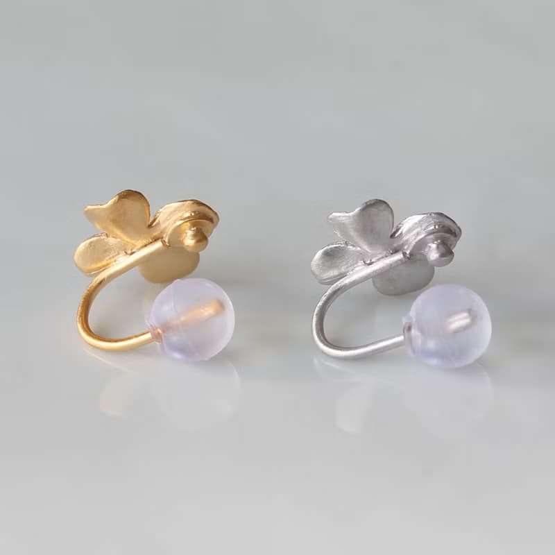 Clover ear cuff