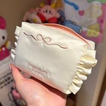 Sweetstore Supply原創奶白綢緞蝴蝶結刺繡化妝包便攜收納包