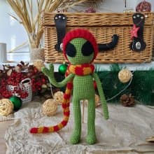 Green alien doll, Alien Shaped Plush Toy, Soft Cartoon Stuffed Doll For Kids